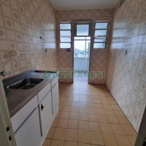 Apartamento com 98m², 3 dormitórios, no bairro Centro em Caxias do Sul para Comprar