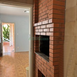 Casa com 165m², 3 dormitórios, 2 vagas, no bairro Cinqüentenário em Caxias do Sul para Comprar