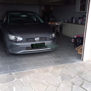 Casa com 165m², 3 dormitórios, 2 vagas, no bairro Cinqüentenário em Caxias do Sul para Comprar