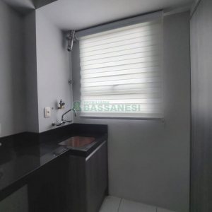 Apto Mobiliado com 60m², 2 dormitórios, 1 vaga, no bairro São Pelegrino em Caxias do Sul para Alugar