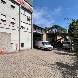 Pavilhão com 1467m², no bairro Distrito Industrial em Caxias do Sul para Alugar