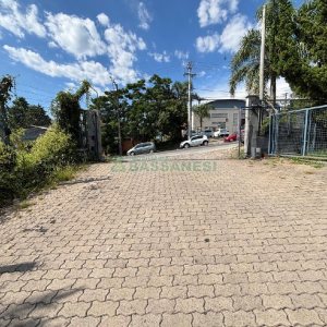 Pavilhão com 1467m², no bairro Distrito Industrial em Caxias do Sul para Alugar