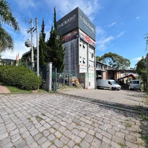 Pavilhão com 3078m², no bairro Distrito Industrial em Caxias do Sul para Alugar