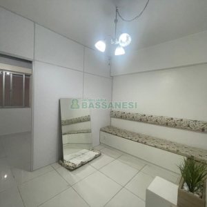 Sala com 50m², no bairro Centro em Caxias do Sul para Comprar