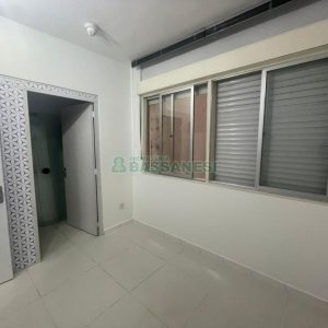 Sala com 50m², no bairro Centro em Caxias do Sul para Comprar