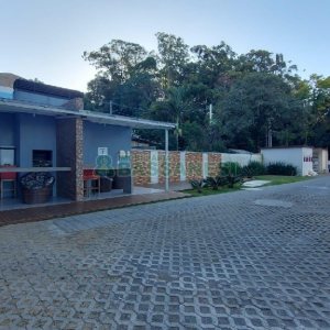 Apto Mobiliado com 30m², 1 dormitório, 1 vaga, no bairro Petrópolis em Caxias do Sul para Alugar
