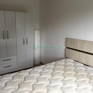 Apto Mobiliado com 30m², 1 dormitório, 1 vaga, no bairro Petrópolis em Caxias do Sul para Alugar