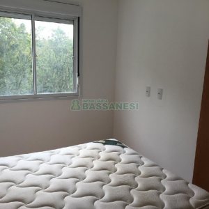 Apto Mobiliado com 30m², 1 dormitório, 1 vaga, no bairro Petrópolis em Caxias do Sul para Alugar