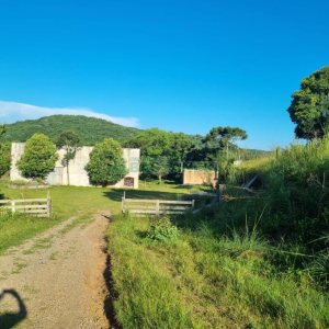 Chácara com 38600m², no bairro Fazenda Souza em Caxias do Sul para Comprar