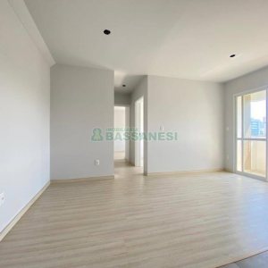 Apartamento com 55m², 2 dormitórios, 1 vaga, no bairro Panazzolo em Caxias do Sul para Comprar