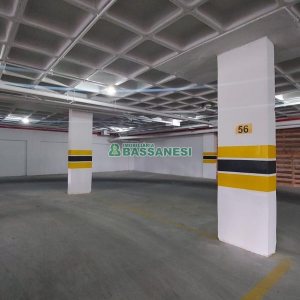 Apartamento com 55m², 2 dormitórios, 1 vaga, no bairro Panazzolo em Caxias do Sul para Comprar