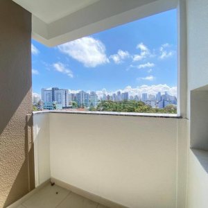 Apartamento com 55m², 2 dormitórios, 1 vaga, no bairro Panazzolo em Caxias do Sul para Comprar