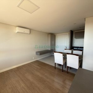 Apto Mobiliado com 40m², 1 dormitório, 1 vaga, no bairro Sanvitto em Caxias do Sul para Alugar