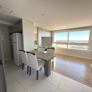 Apto Mobiliado com 40m², 1 dormitório, 1 vaga, no bairro Sanvitto em Caxias do Sul para Alugar