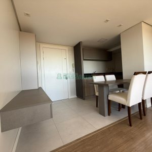 Apto Mobiliado com 40m², 1 dormitório, 1 vaga, no bairro Sanvitto em Caxias do Sul para Alugar