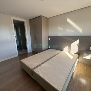 Apto Mobiliado com 40m², 1 dormitório, 1 vaga, no bairro Sanvitto em Caxias do Sul para Alugar