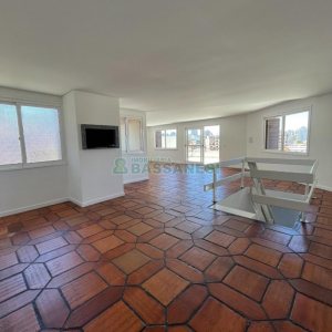 Apto/Cobertura com 210m², 3 dormitórios, 1 vaga, no bairro Santa Catarina em Caxias do Sul para Comprar