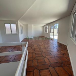Apto/Cobertura com 210m², 3 dormitórios, 1 vaga, no bairro Santa Catarina em Caxias do Sul para Comprar