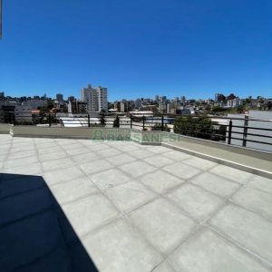 Apto/Cobertura com 210m², 3 dormitórios, 1 vaga, no bairro Santa Catarina em Caxias do Sul para Comprar