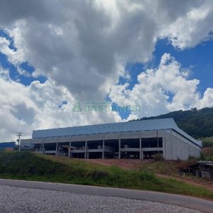 Pavilhão com 4300m², no bairro Jardim das Hortências em Caxias do Sul para Alugar