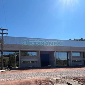 Pavilhão com 4300m², no bairro Jardim das Hortências em Caxias do Sul para Alugar