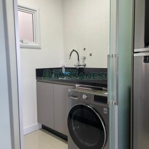 Apartamento com 88m², 2 dormitórios, 2 vagas, no bairro Vinhedos em Caxias do Sul para Comprar