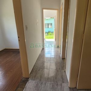 Casa com 63m², 3 dormitórios, 1 vaga, no bairro Cruzeiro em Caxias do Sul para Comprar