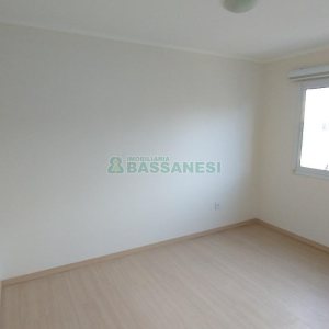 Apartamento com 54m², 2 dormitórios, 1 vaga, no bairro Salgado Filho em Caxias do Sul para Comprar