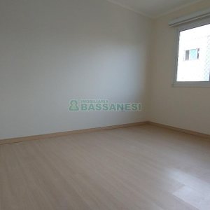 Apartamento com 54m², 2 dormitórios, 1 vaga, no bairro Salgado Filho em Caxias do Sul para Comprar
