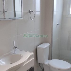 Apartamento com 54m², 2 dormitórios, 1 vaga, no bairro Salgado Filho em Caxias do Sul para Comprar
