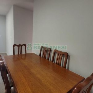 Apartamento com 70m², 3 dormitórios, 1 vaga, no bairro Santa Catarina em Caxias do Sul para Alugar