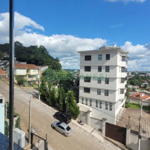 Apartamento com 70m², 3 dormitórios, 1 vaga, no bairro Santa Catarina em Caxias do Sul para Alugar