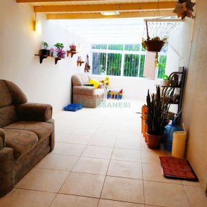 Apartamento com 82m², 2 dormitórios, 2 vagas, no bairro Medianeira em Caxias do Sul para Comprar