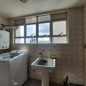 Apartamento com 99m², 2 dormitórios, 1 vaga, no bairro Centro em Caxias do Sul para Comprar