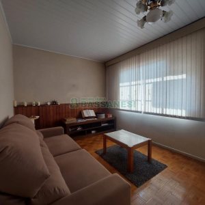 Casa com 178m², 3 dormitórios, 1 vaga, no bairro Pio X em Caxias do Sul para Comprar