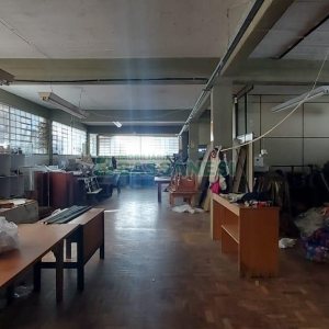 Pavilhão com 450m², no bairro Pio X em Caxias do Sul para Alugar