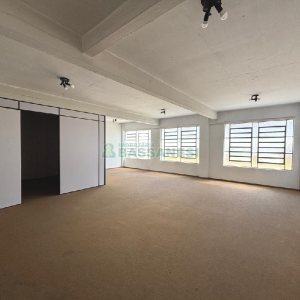 Loja com 285m², no bairro Centro em Caxias do Sul para Alugar ou Comprar