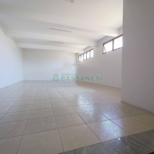 Loja com 268m², no bairro Centro em Caxias do Sul para Alugar