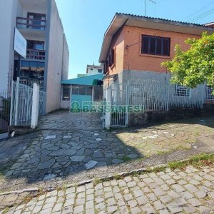 Pavilhão com 401m², no bairro Sagrada Família em Caxias do Sul para Comprar