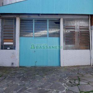 Pavilhão com 401m², no bairro Sagrada Família em Caxias do Sul para Comprar