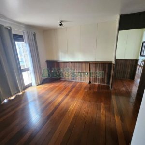 Apto/Cobertura com 285m², 5 dormitórios, 4 vagas, no bairro Panazzolo em Caxias do Sul para Comprar