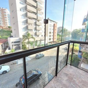 Apto/Cobertura com 285m², 5 dormitórios, 4 vagas, no bairro Panazzolo em Caxias do Sul para Comprar
