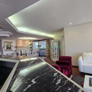 Apartamento com 375m², 3 dormitórios, 4 vagas, no bairro Madureira em Caxias do Sul para Comprar