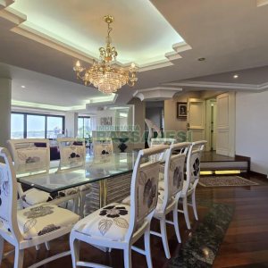 Apartamento com 375m², 3 dormitórios, 4 vagas, no bairro Madureira em Caxias do Sul para Comprar