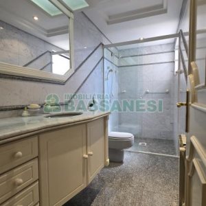 Apartamento com 375m², 3 dormitórios, 4 vagas, no bairro Madureira em Caxias do Sul para Comprar