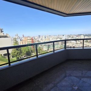 Apartamento com 375m², 3 dormitórios, 4 vagas, no bairro Madureira em Caxias do Sul para Comprar