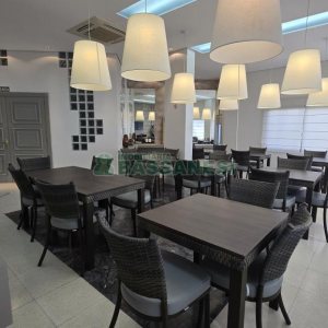 Apartamento com 375m², 3 dormitórios, 4 vagas, no bairro Madureira em Caxias do Sul para Comprar