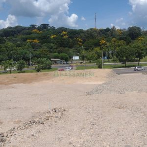 Terreno com 7808m², no bairro Marechal Floriano em Caxias do Sul para Comprar