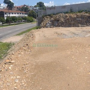 Terreno com 7808m², no bairro Marechal Floriano em Caxias do Sul para Comprar