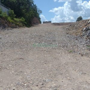 Terreno com 7808m², no bairro Marechal Floriano em Caxias do Sul para Comprar